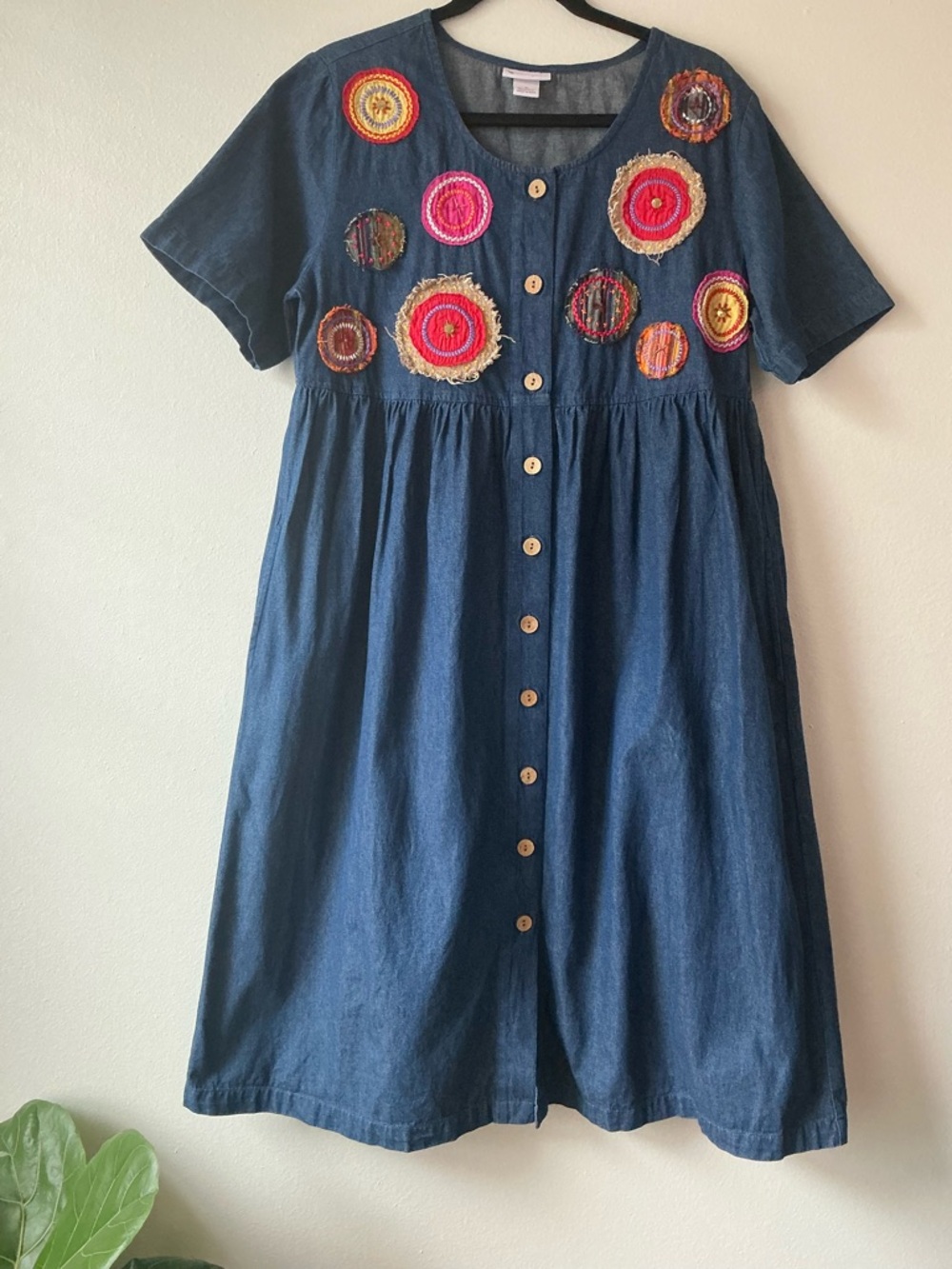 Go Softly Patio Denim Boho Artisan Applique Dress M - WITH POCKETS
